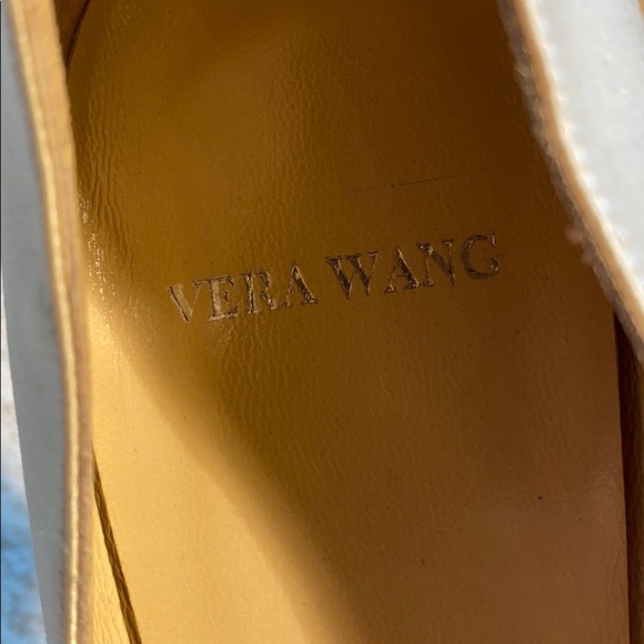 Vera Wang silk heels - Picture 8 of 9